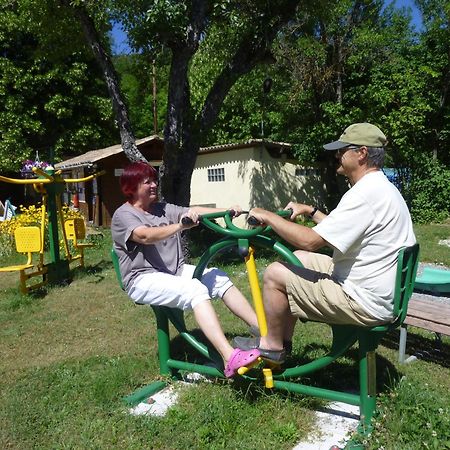 Camping Notre Dame Кастелан Екстериор снимка