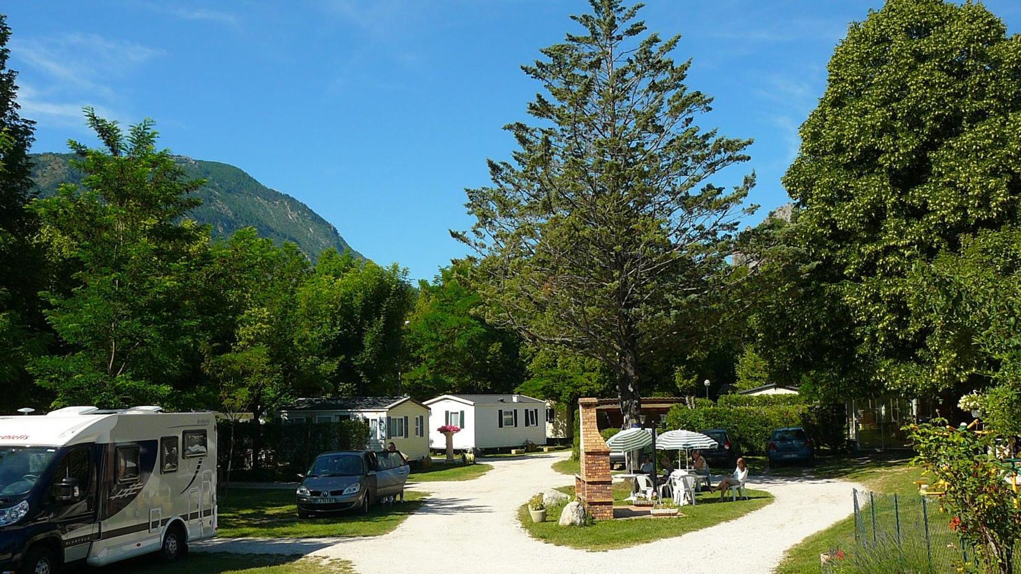 Camping Notre Dame Кастелан Екстериор снимка